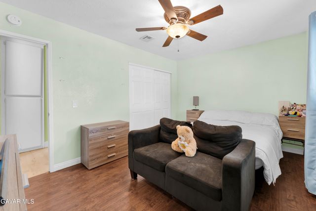 10004 E Avenue R 14, Littlerock, CA 93543