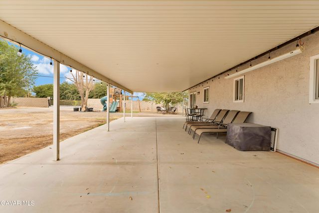 10004 E Avenue R 14, Littlerock, CA 93543