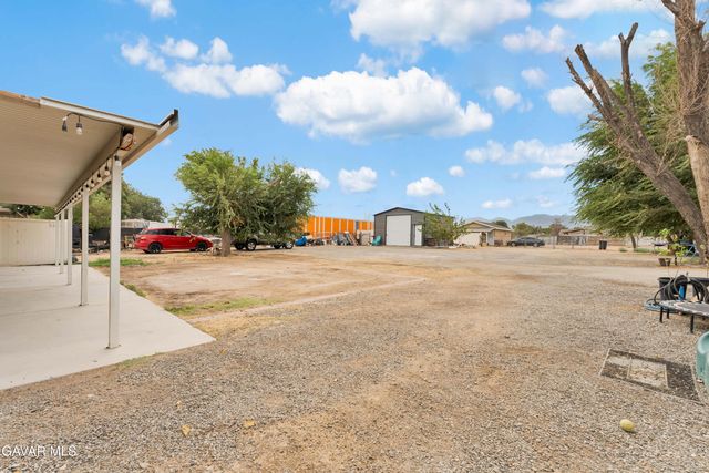 10004 E Avenue R 14, Littlerock, CA 93543