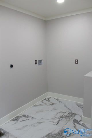 747 W Harrelson Circle, Crossville, AL 35962