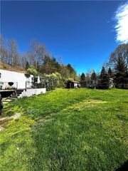 245 Findlay Rd, Cherry Twp, PA 16061