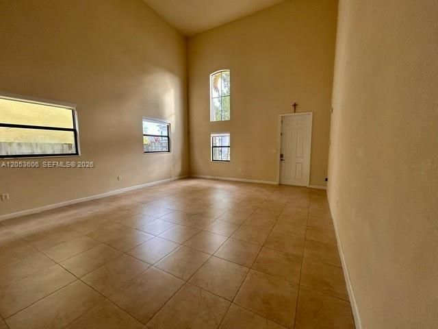 14435 SW 16th Street, Miami, FL 33175