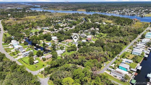 11271 W Coral Court, Crystal River, FL 34429