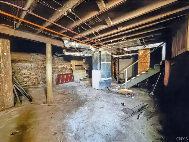232 Mckinley Avenue, Syracuse, NY 13205