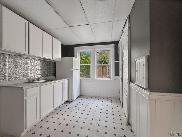 232 Mckinley Avenue, Syracuse, NY 13205