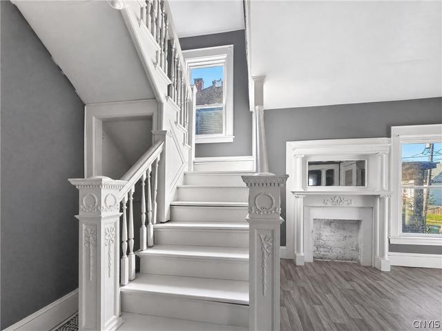 232 Mckinley Avenue, Syracuse, NY 13205