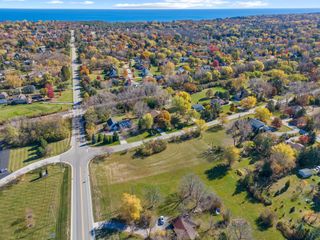 Lt10 W DONGES BAY ROAD, Mequon, WI 53092