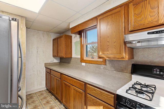 544 FAIRWAY TER, Philadelphia, PA 19128