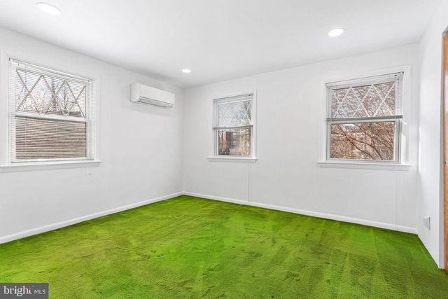 544 FAIRWAY TER, Philadelphia, PA 19128