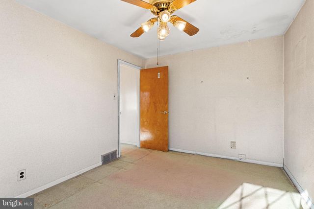 544 FAIRWAY TER, Philadelphia, PA 19128