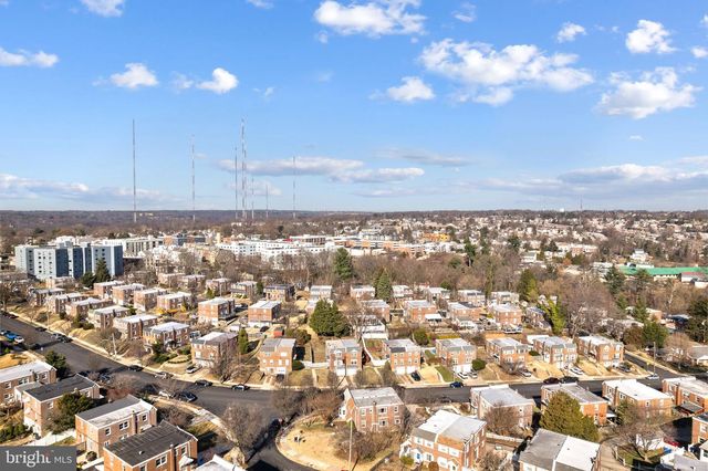 544 FAIRWAY TER, Philadelphia, PA 19128