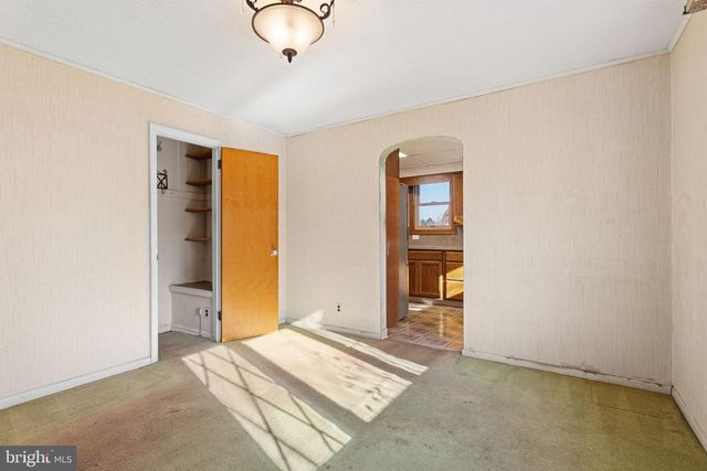 544 FAIRWAY TER, Philadelphia, PA 19128