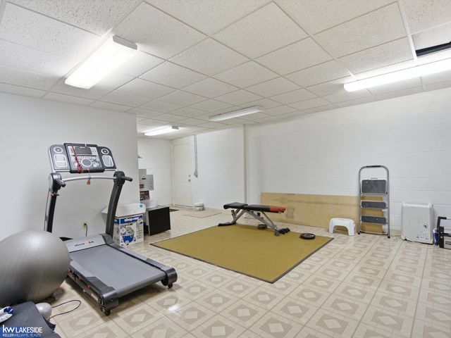 8804 Tournament Drive, Washington Twp, MI 48094