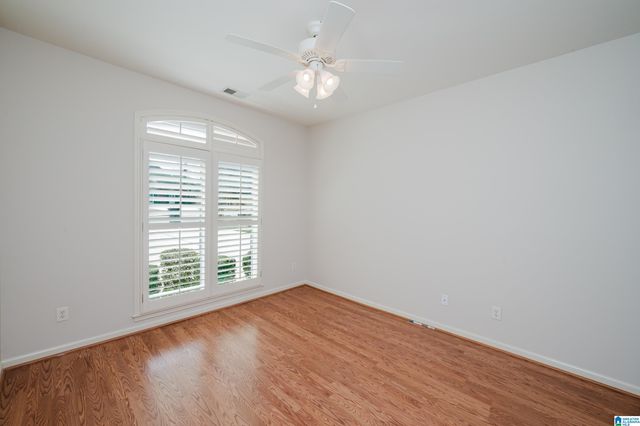 5212 CREEKSIDE LOOP, Hoover, AL 35244