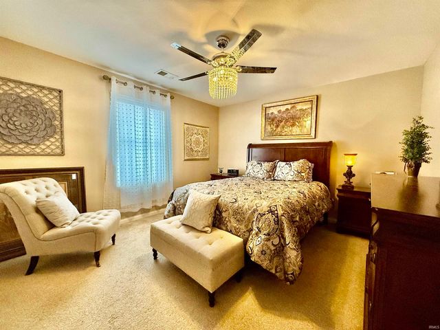 1919 Greyson Drive, Auburn, IN 46706