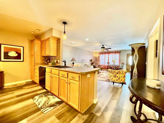 1919 Greyson Drive, Auburn, IN 46706