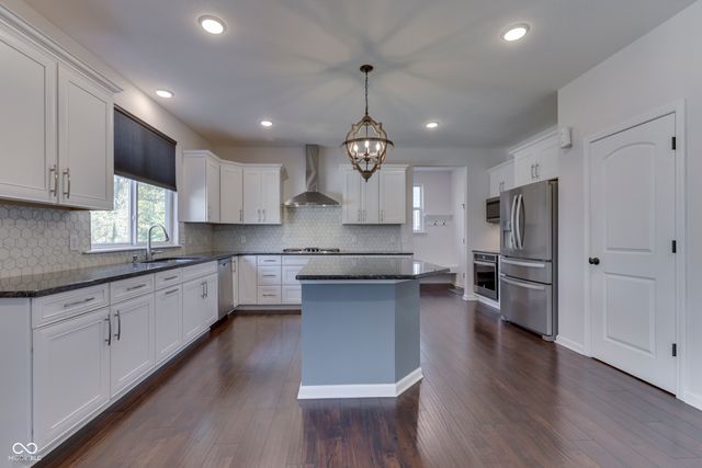 7635 Shady Trails Drive, Indianapolis, IN 46259