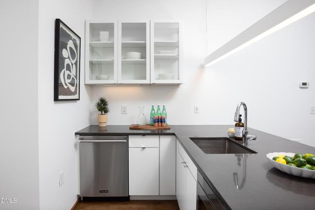 524 N Mangum Street 2, Durham, NC 27701