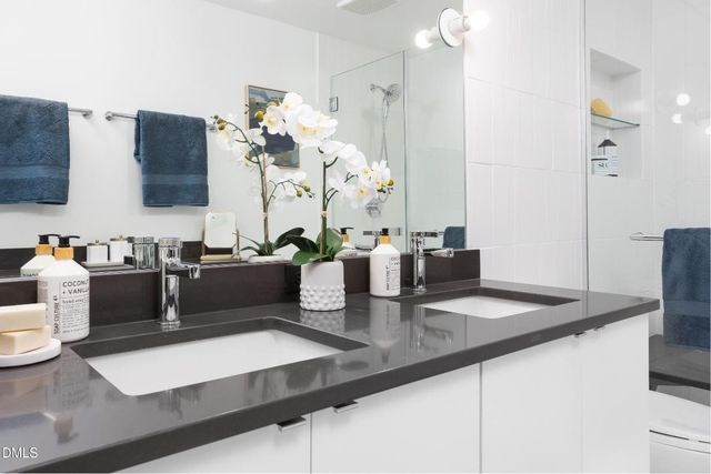 524 N Mangum Street 2, Durham, NC 27701