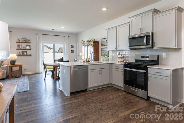 197 Wheatfield Road, Fletcher, NC 28732