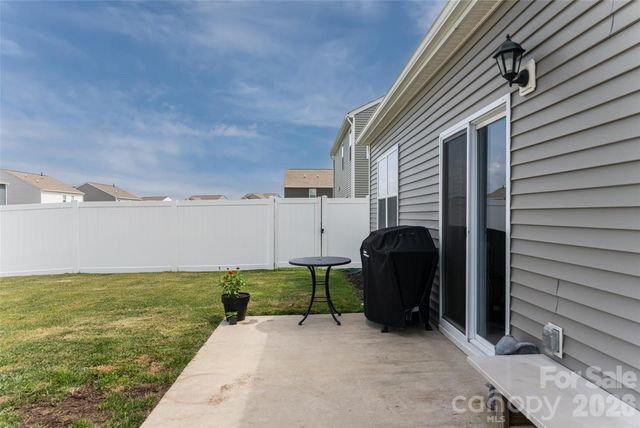 197 Wheatfield Road, Fletcher, NC 28732
