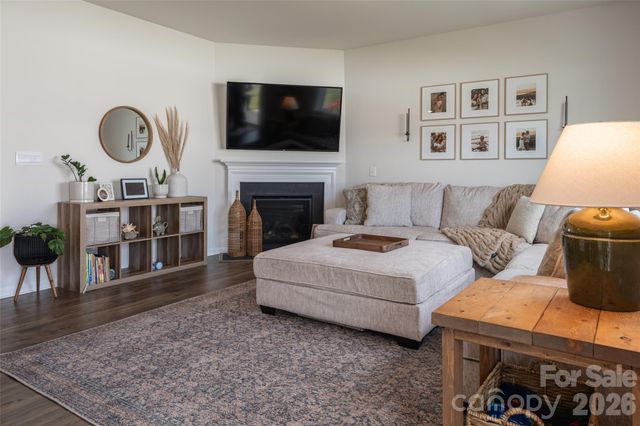 197 Wheatfield Road, Fletcher, NC 28732