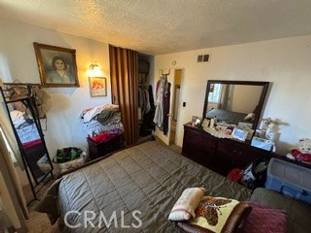 617 S Corwin Court, Santa Ana, CA 92704
