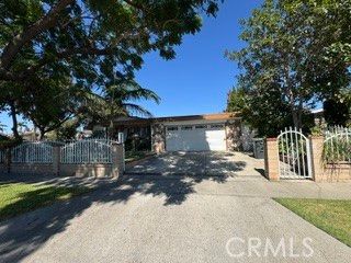 617 S Corwin Court, Santa Ana, CA 92704