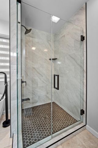 5850 Homecrest Lane, Deerfield Twp., OH 45040