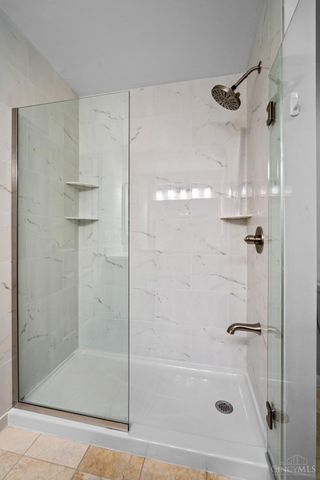 5850 Homecrest Lane, Deerfield Twp., OH 45040