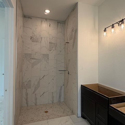 2411 Garden Arbor Lane, Tomball, TX 77375