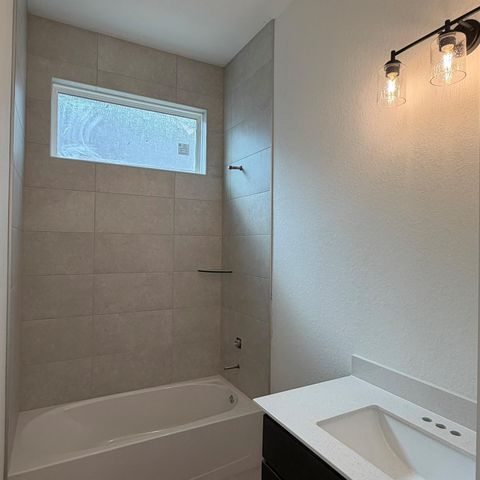 2411 Garden Arbor Lane, Tomball, TX 77375