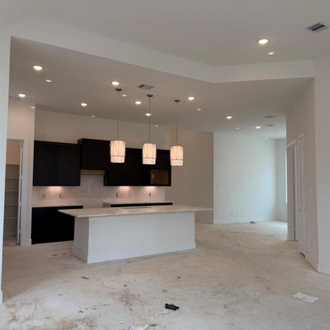 2411 Garden Arbor Lane, Tomball, TX 77375