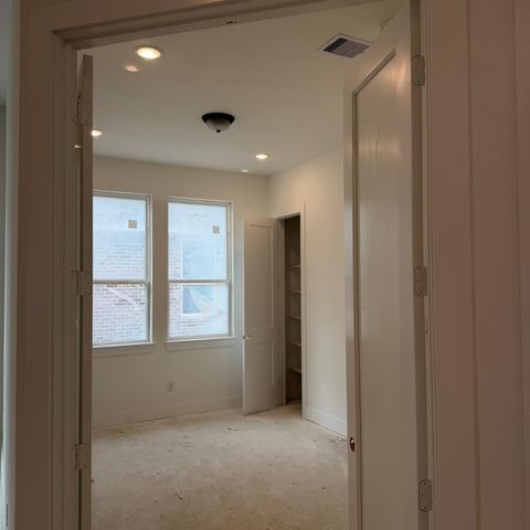 2411 Garden Arbor Lane, Tomball, TX 77375