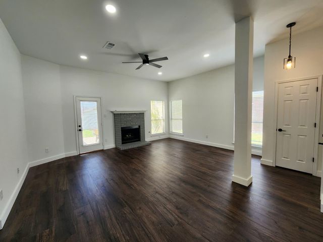 533 Bowie Street, Forney, TX 75126