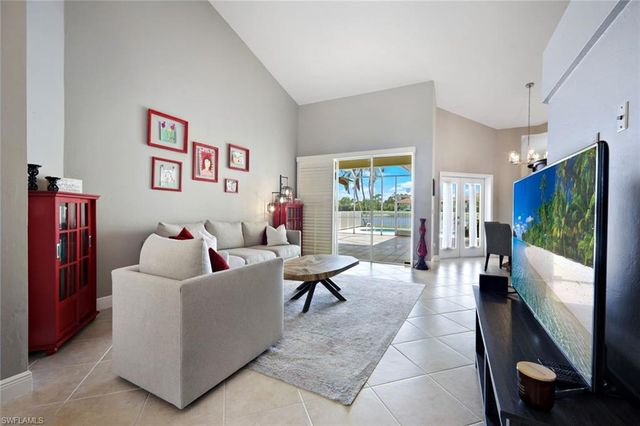 12070 Fairway Isles DR, Fort Myers, FL 33913