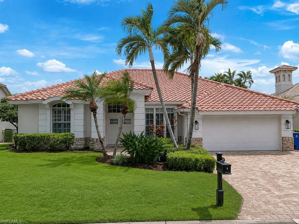 12070 Fairway Isles DR, FORT MYERS, FL 33913 — photo 2