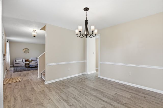 570 Bruton, Richland, PA 15044