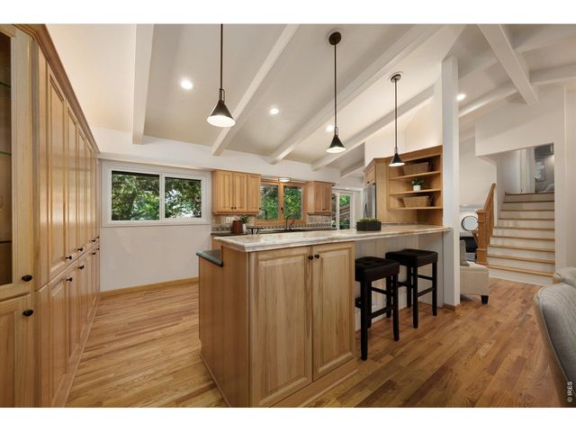 3242 Grovewood Dr, Fort Collins, CO 80525