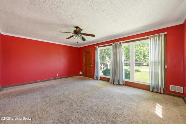 6310 Sheila Rd, Louisville, KY 40219