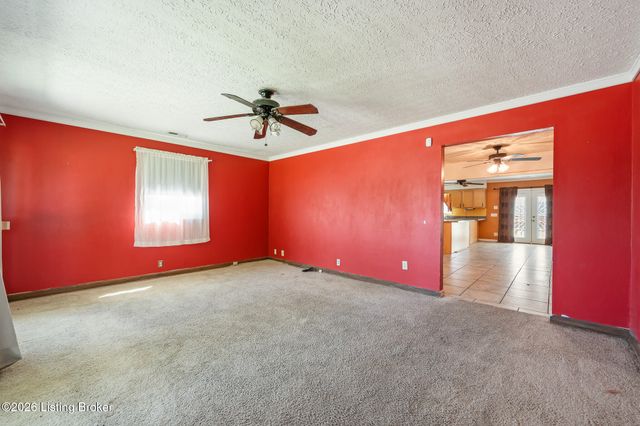 6310 Sheila Rd, Louisville, KY 40219