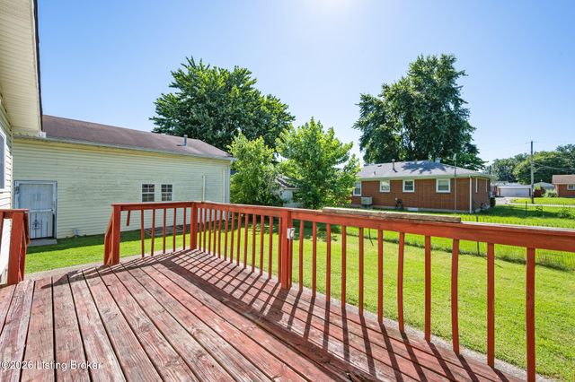 6310 Sheila Rd, Louisville, KY 40219