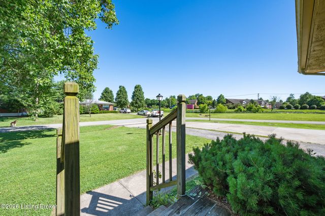 6310 Sheila Rd, Louisville, KY 40219