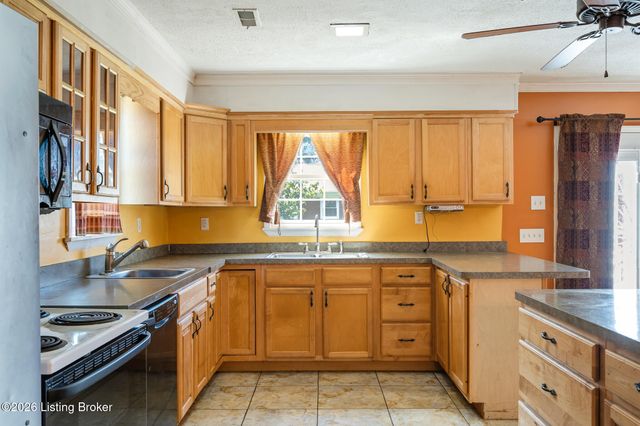 6310 Sheila Rd, Louisville, KY 40219
