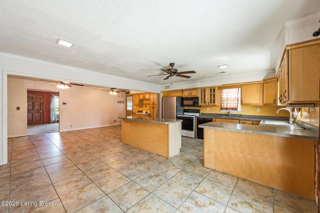 6310 Sheila Rd, Louisville, KY 40219