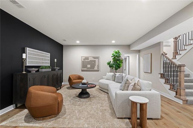4429 Tee Box Drive, Basehor, KS 66007