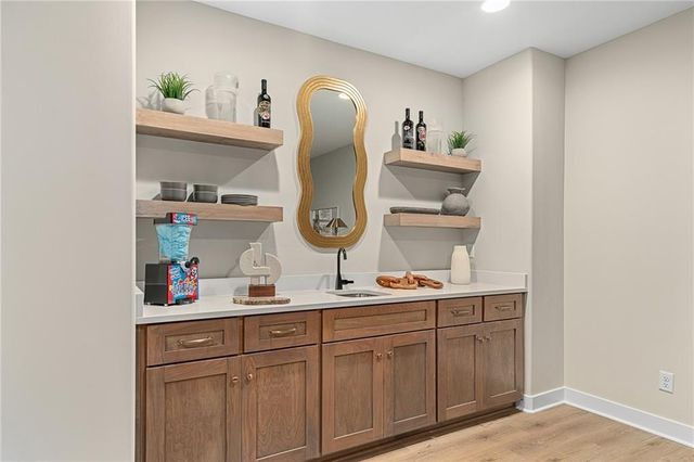 4429 Tee Box Drive, Basehor, KS 66007