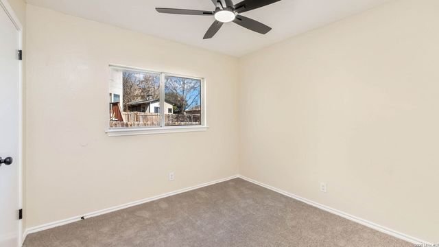 8255 Brisbane, Converse, TX 78109