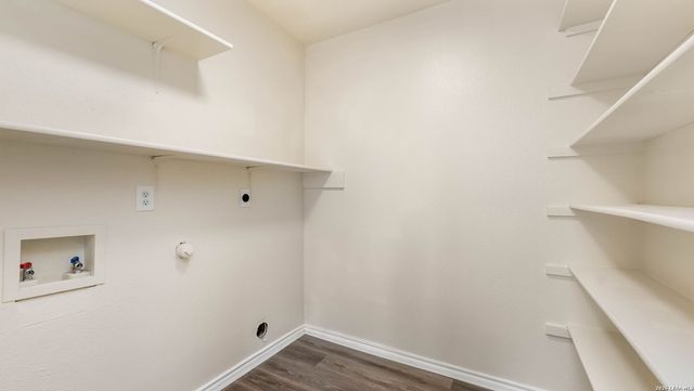 8255 Brisbane, Converse, TX 78109