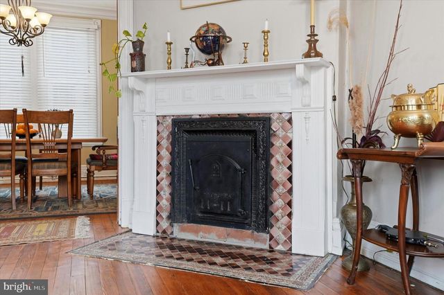 200 SABINE AVE, Narberth, PA 19072